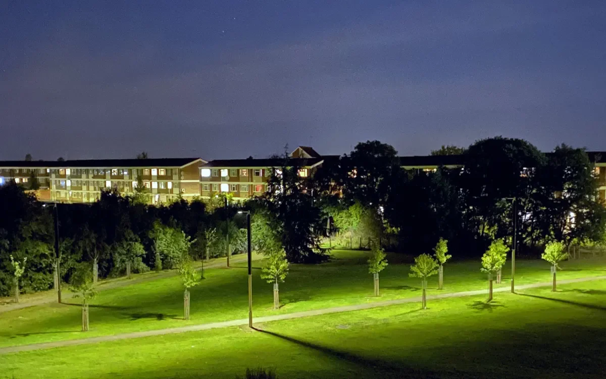 Cylindrical Solar Panel Landscape Lighting Cylindrical solar panel application in garden and landscape lighting