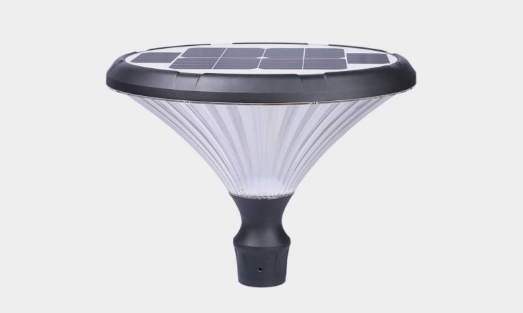 outdoor solar light on post_Design