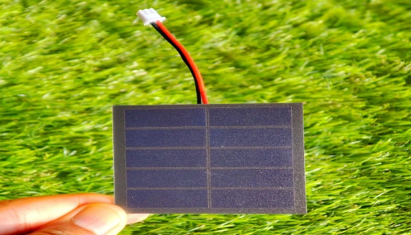 Mini Solar Panel with JST Connector: Complete Guide for Small Solar Applications