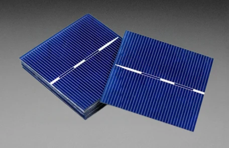 High efficiency monocrystalline solar cells for mini solar panels