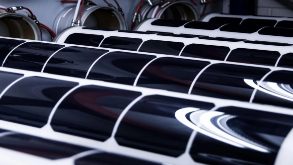 Cylindrical solar panel structure forming process for 360 degree photovoltaic module manufacturing